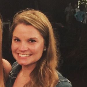 Meet your Posher, Lindsey